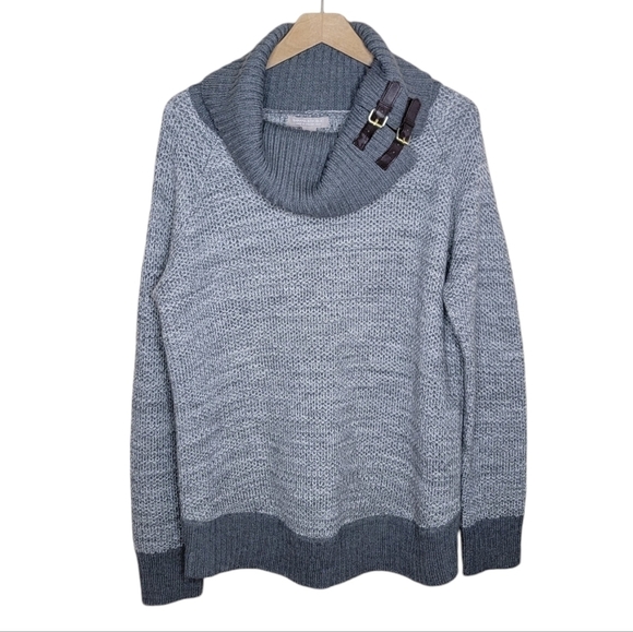 NWT Banana Republic | Merino Wool Blend Turtleneck Sweater with Buckle Detail - Picture 1 of 7